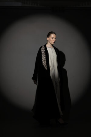 Black Silk Velvet Abaya Set - Image 2