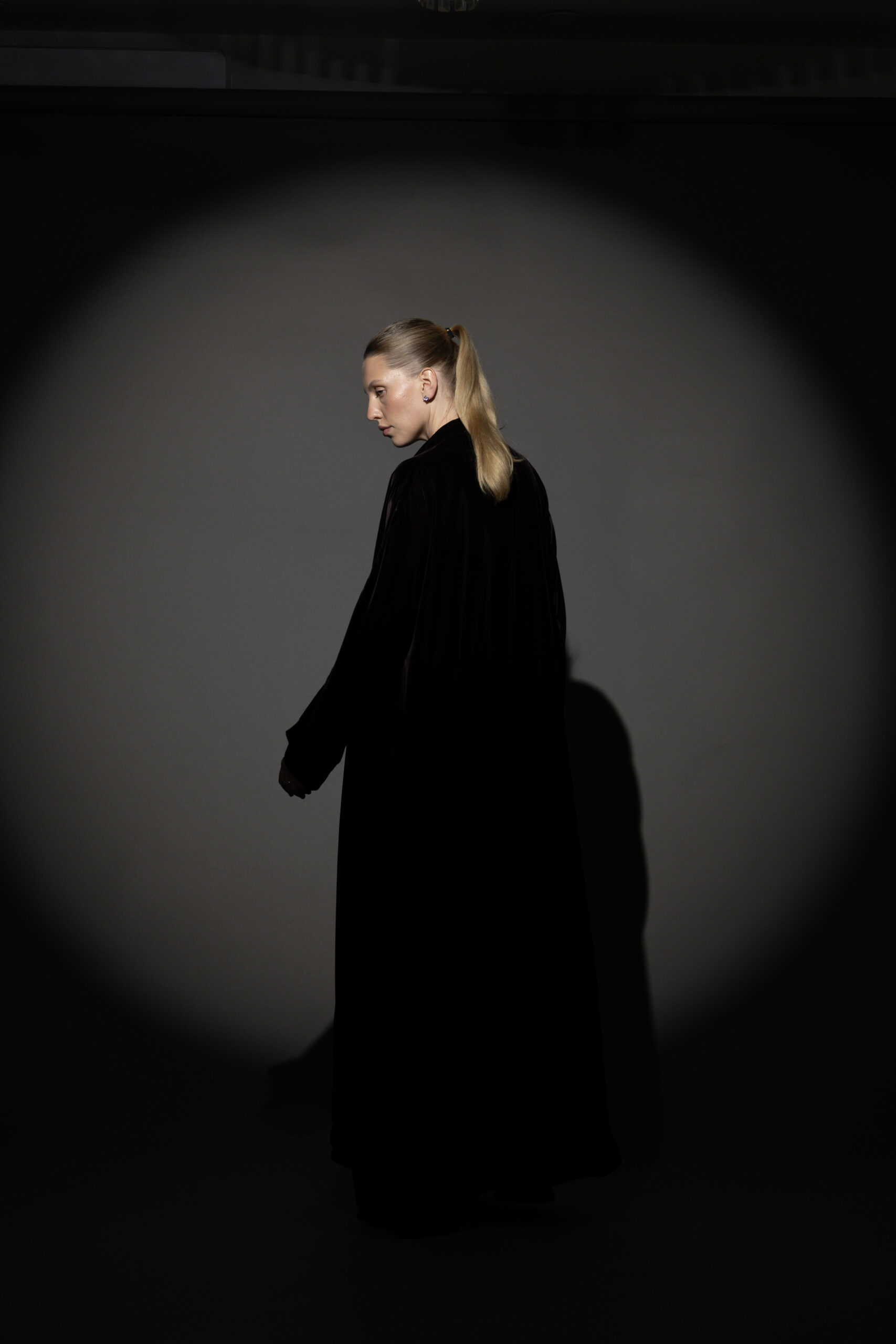 Brown Silk Velvet Abaya Set - Image 5