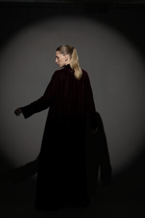 Maroon Silk Velvet Abaya Set - Image 3