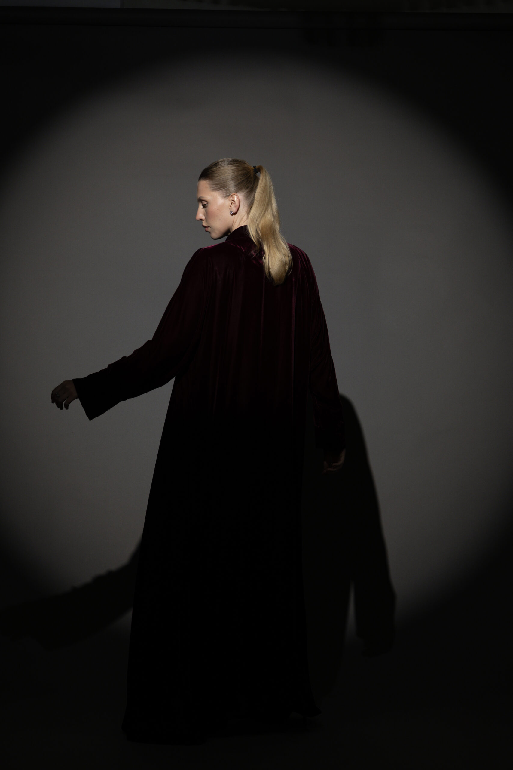 Maroon Silk Velvet Abaya Set - Image 3