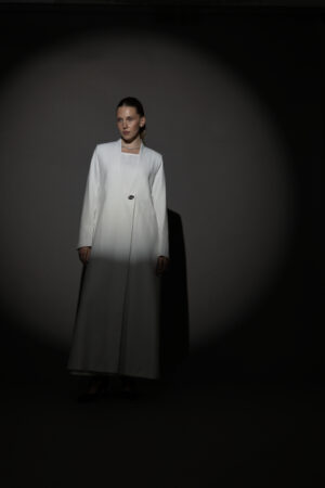 Straight Cut White Abaya with a Statement Button - Image 2