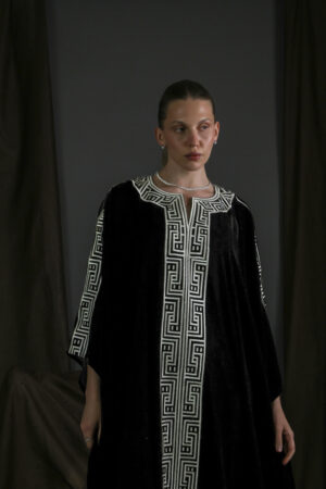 Brown Silk Velvet Kaftan with Cream Embroidery - Image 5