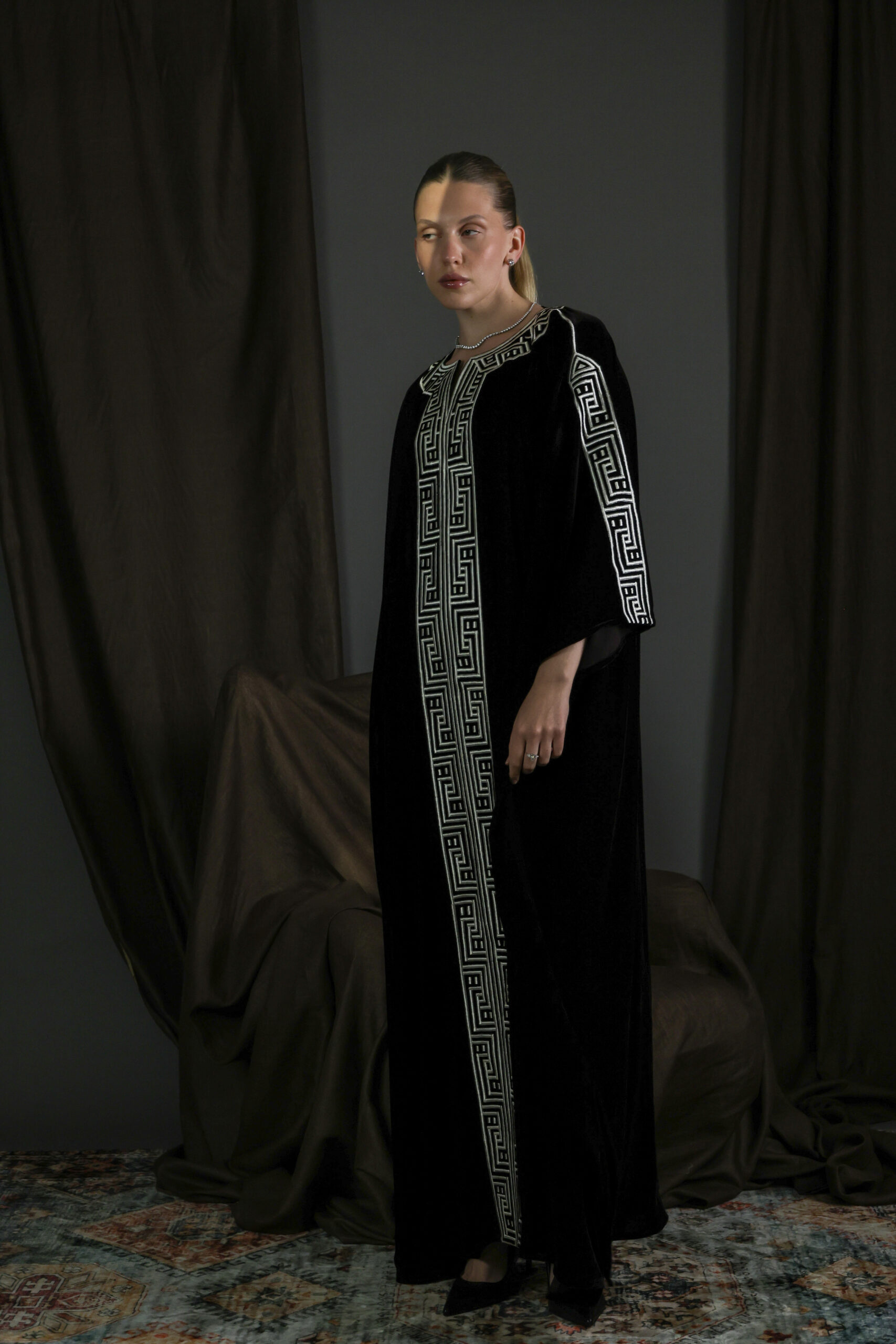 Brown Silk Velvet Kaftan with Cream Embroidery - Image 4