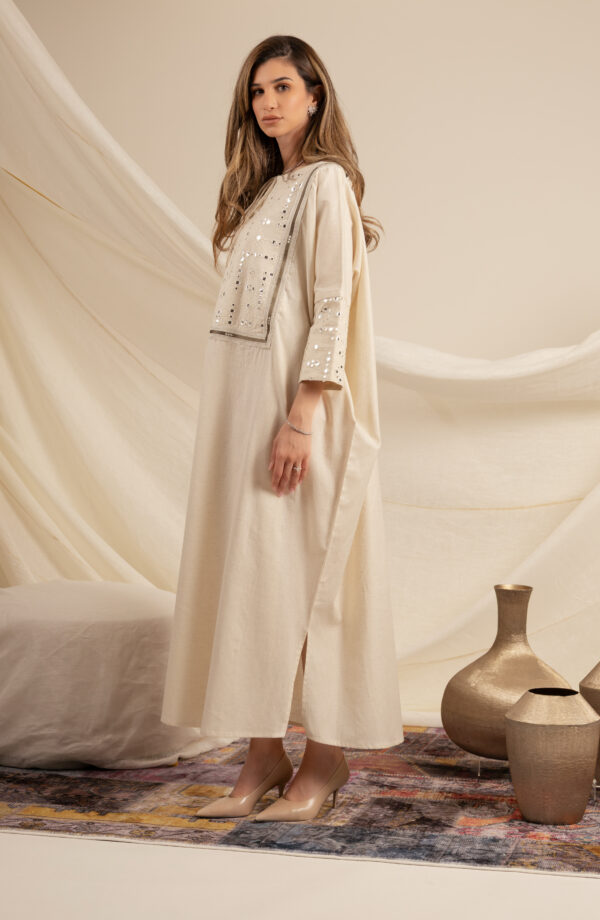 Beige Kaftan with Green Zeej