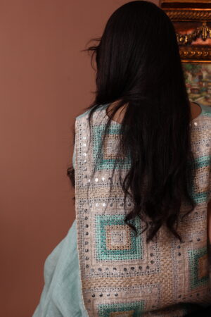 Sleeveless Blue Dress with Embellished Linen Back - Image 4