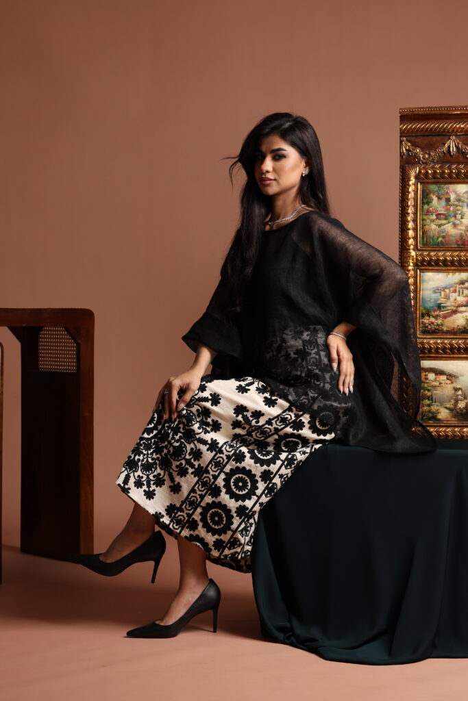 Black And White Linen Skirt Set
