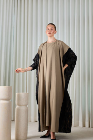 Taupe Noir Layered Abaya - Image 3