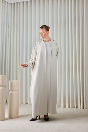 Soft Grey Abaya - Image 5
