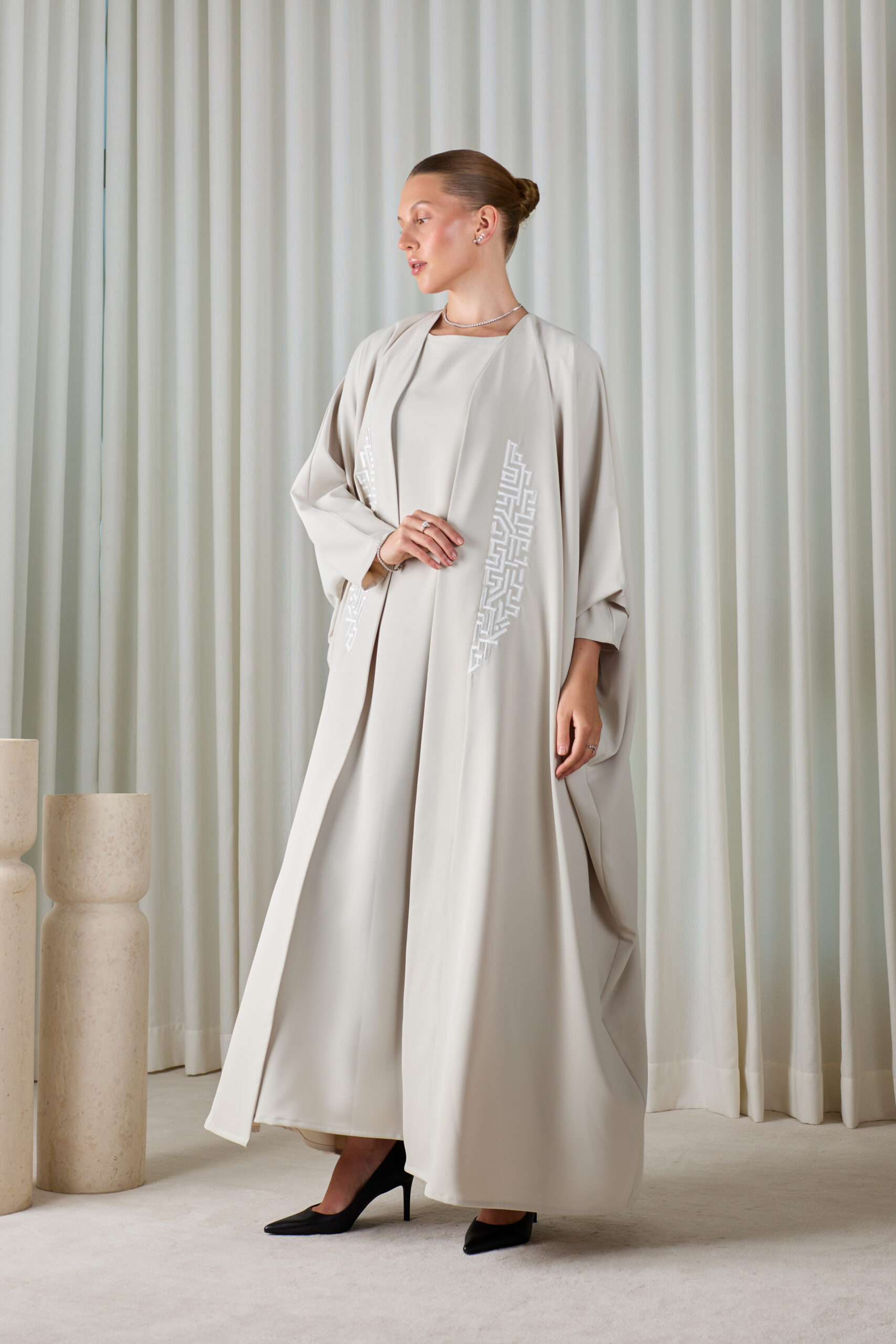 Pearl Grey Geometric Abaya Sets - Image 5