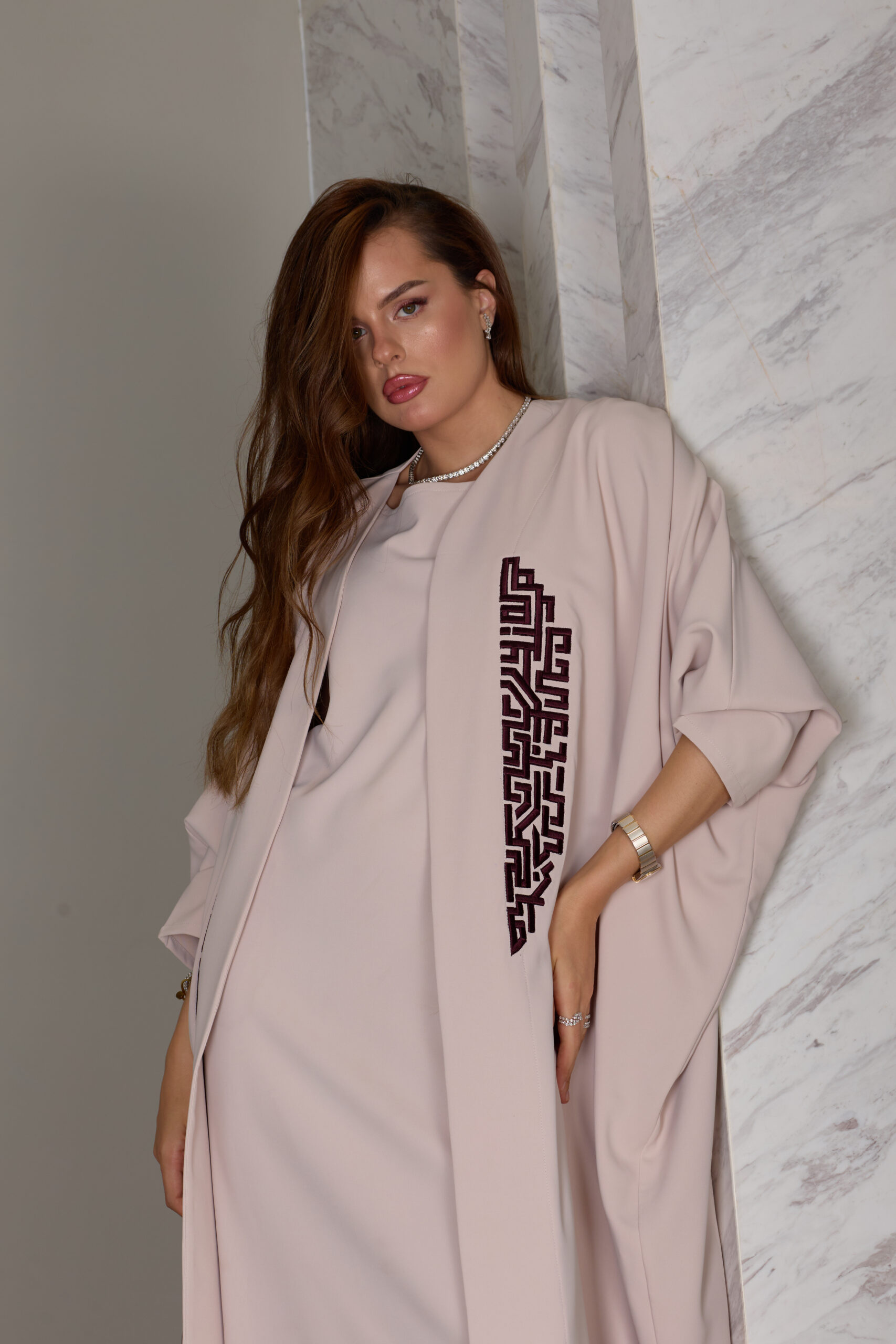 Light Blush With Maroon Embroidery Abaya Set - Image 3