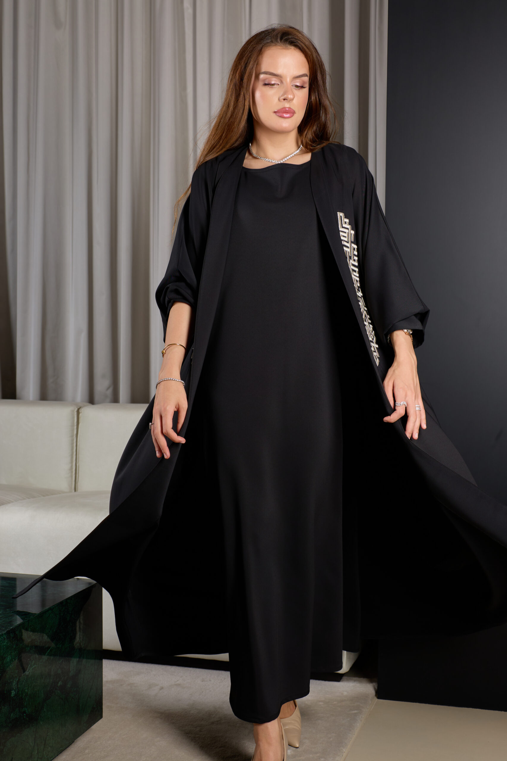 Black With Zary Embroidery Abaya Set - Image 3